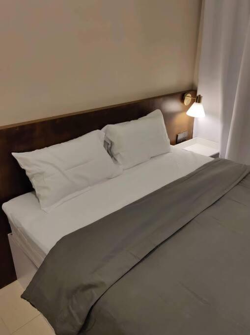 T House Nearby Kuantan East Coast Shopping Mall Bagian luar foto
