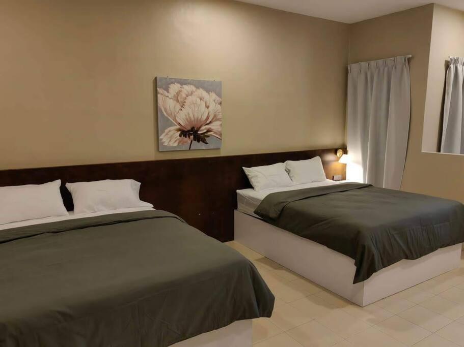 T House Nearby Kuantan East Coast Shopping Mall Bagian luar foto